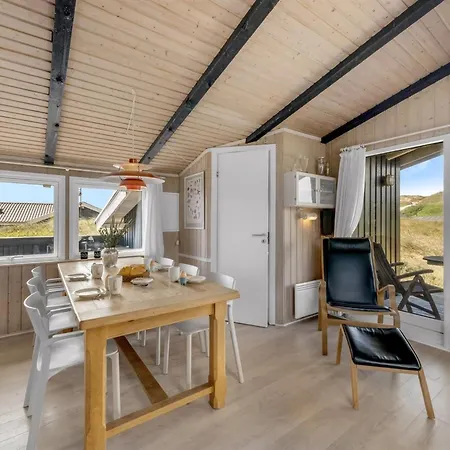 Friedel - 150m From The Sea By Interhome *